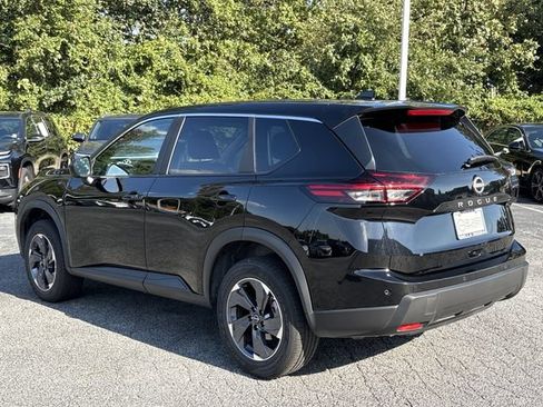 Used 2026 Nissan Rogue SV FWD image 20