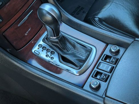 Used 2017 INFINITI QX50 AWD w/ Technology Package image 30