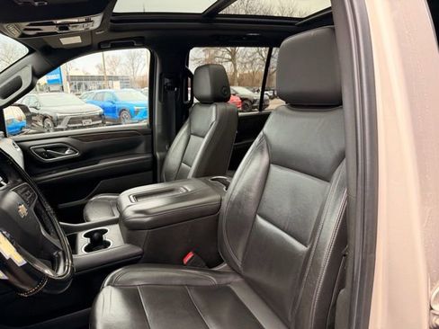 Used 2021 Chevrolet Tahoe LT w/ LT Signature Package image 25