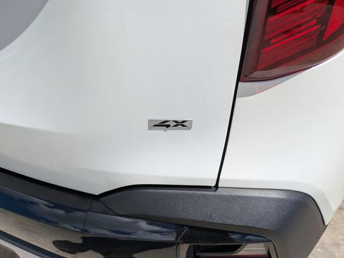 Certified 2025 Kia Seltos S AWD/4WD image 12