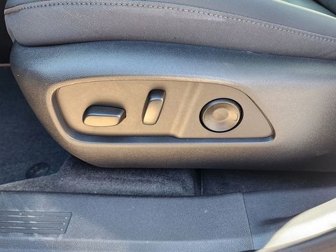 New 2026 GMC Terrain AT4 w/ Convenience Package III image 17