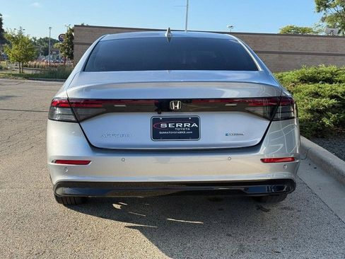 Used 2023 Honda Accord EX-L image 4