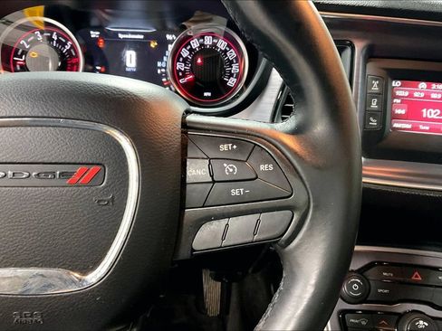 Used 2017 Dodge Challenger R/T RWD image 25