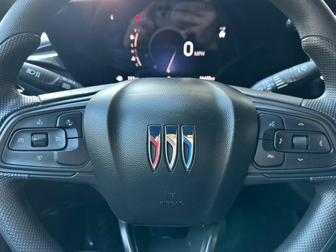 Certified 2024 Buick Envista Preferred w/ Advanced Safety Package image 30