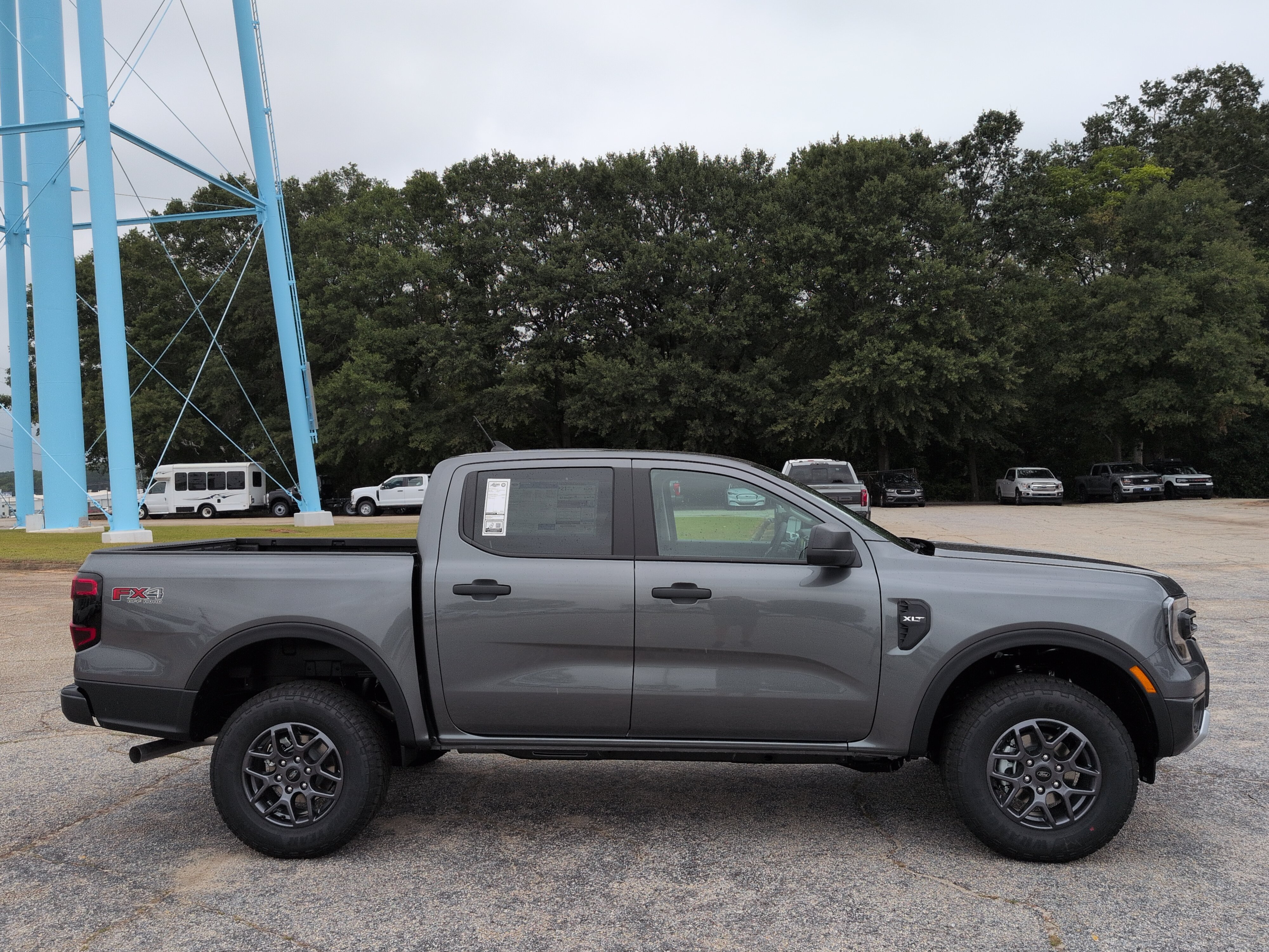 New 2026 Ford Ranger XLT w/ FX4 Off-Road Package AWD/4WD image 2