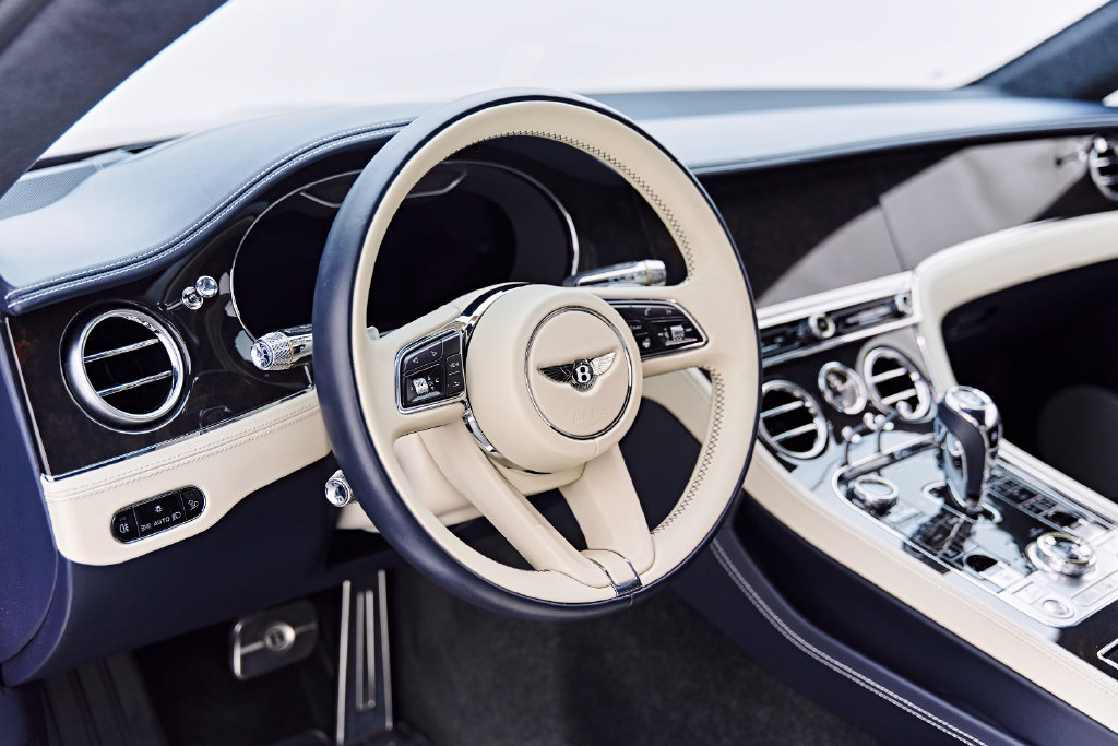 Used 2022 Bentley Continental GT AWD/4WD image 34