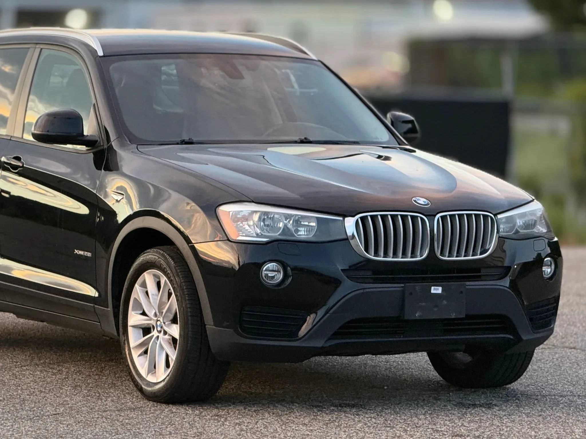 Used 2017 BMW X3 xDrive28i AWD/4WD image 15