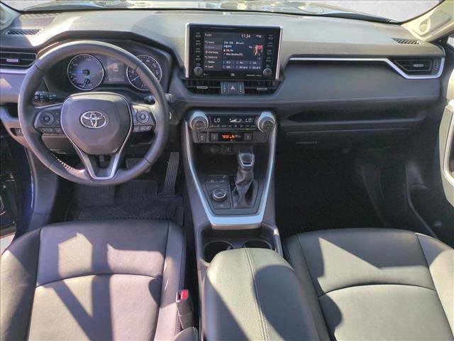 Used 2021 Toyota RAV4 XLE Premium AWD/4WD image 17