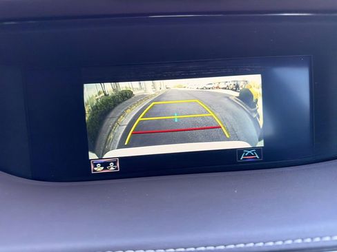 Used 2018 Lexus LS 500 w/ Accessory Package (Z2) image 33