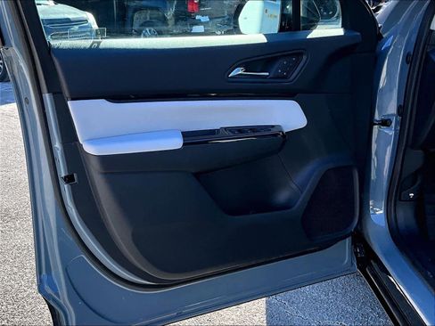 Used 2024 Honda Prologue Touring image 9