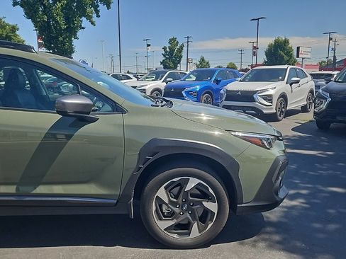 Used 2024 Subaru Crosstrek 2.5i Limited image 4