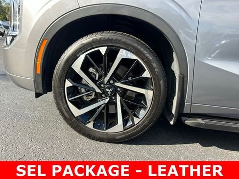 Used 2022 Mitsubishi Outlander SEL FWD image 9