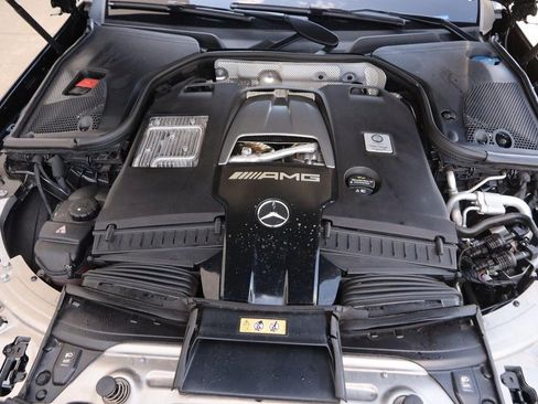 Used 2019 Mercedes-Benz E 63 AMG S image 29