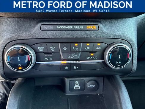Used 2024 Ford Escape ST-Line FWD image 18