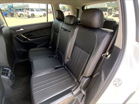 Used 2023 Volkswagen Tiguan SE image 20