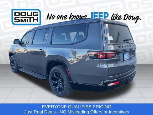 New 2025 Jeep Wagoneer L Series II image 33