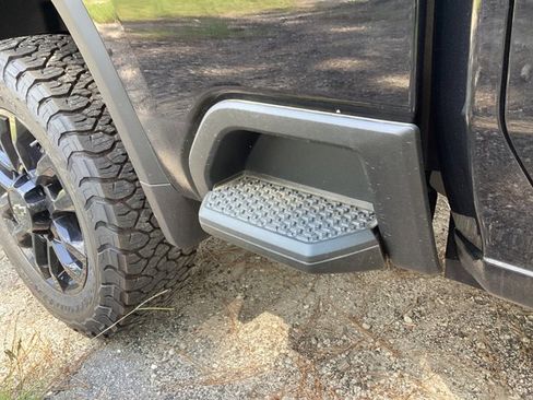 New 2025 Chevrolet Silverado 2500 LT w/ Trail Boss Package image 15