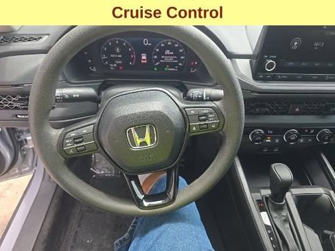Used 2025 Honda Accord LX image 11