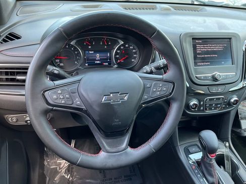 Used 2023 Chevrolet Equinox RS image 29