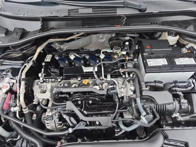 Used 2025 Toyota Corolla Cross LE FWD image 34