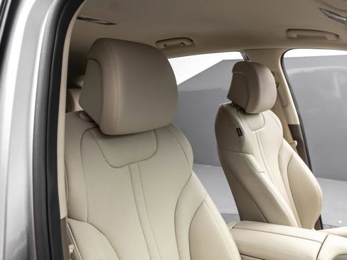 Used 2023 Genesis GV80 2.5T image 40