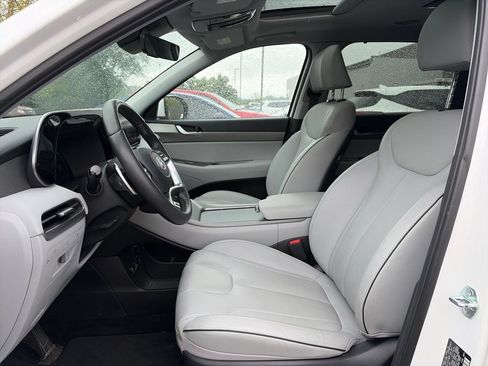 Used 2024 Hyundai Palisade SEL w/ Premium Package AWD/4WD image 16
