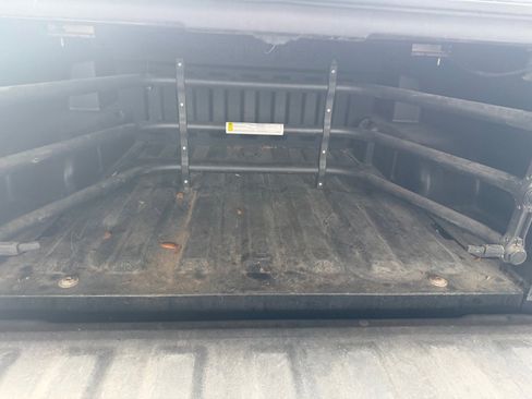 Used 2010 Ford Explorer Sport Trac XLT RWD image 23