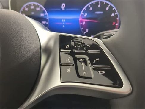 Certified 2026 Mercedes-Benz GLC 300 4MATIC image 26