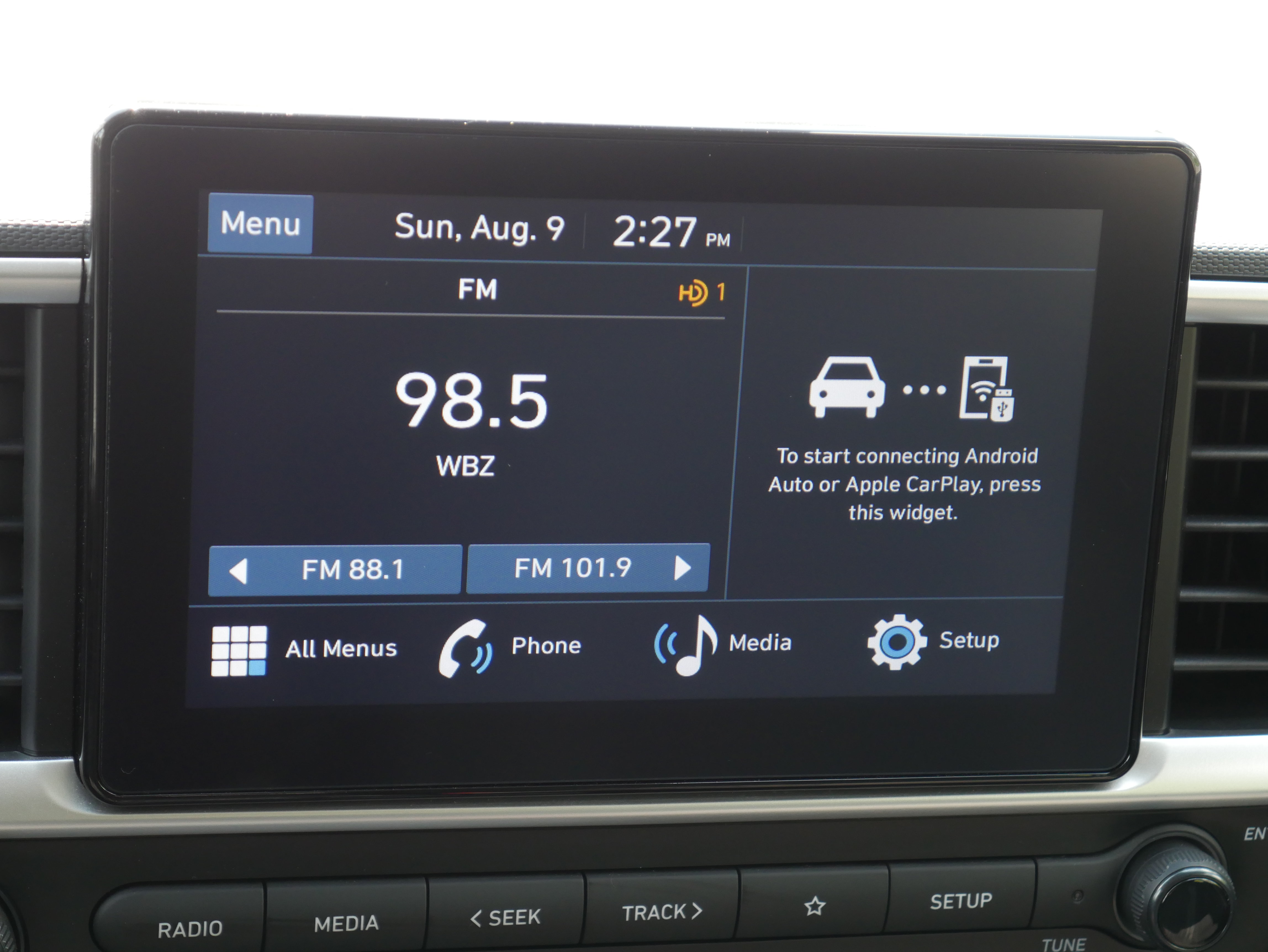 Used 2026 Hyundai Venue SEL FWD image 18