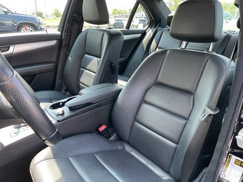 Used 2014 Mercedes-Benz C 300 4MATIC Sedan image 28