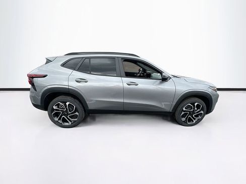 New 2026 Chevrolet Trax RS w/ Driver Confidence Package FWD image 5