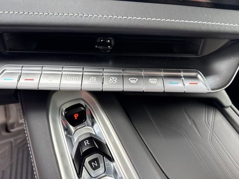 New 2026 Chevrolet Corvette Stingray Premium Cpe w/ Z51 Performance Package image 23