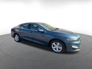 Used 2024 Chevrolet Malibu LT video 2