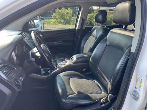 Used 2016 Dodge Journey Crossroad FWD image 17