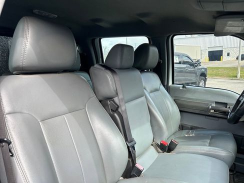 Used 2011 Ford F250 XL w/ PWR Equipment Group image 12