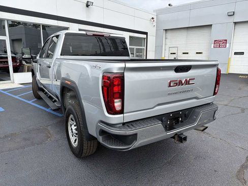 Used 2023 GMC Sierra 3500 Pro w/ Convenience Package AWD/4WD image 5