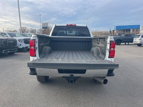 Used 2018 Chevrolet Silverado 2500 LTZ w/ Duramax Plus Package image 27