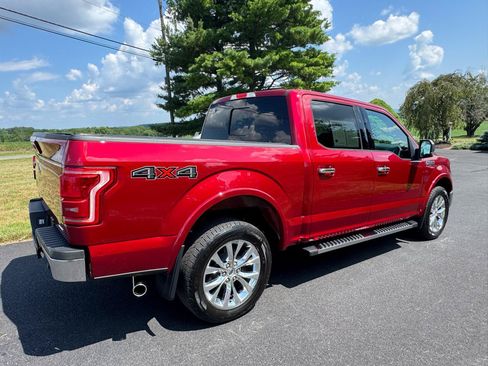 Used 2016 Ford F150 Lariat w/ Equipment Group 502A Luxury AWD/4WD image 8