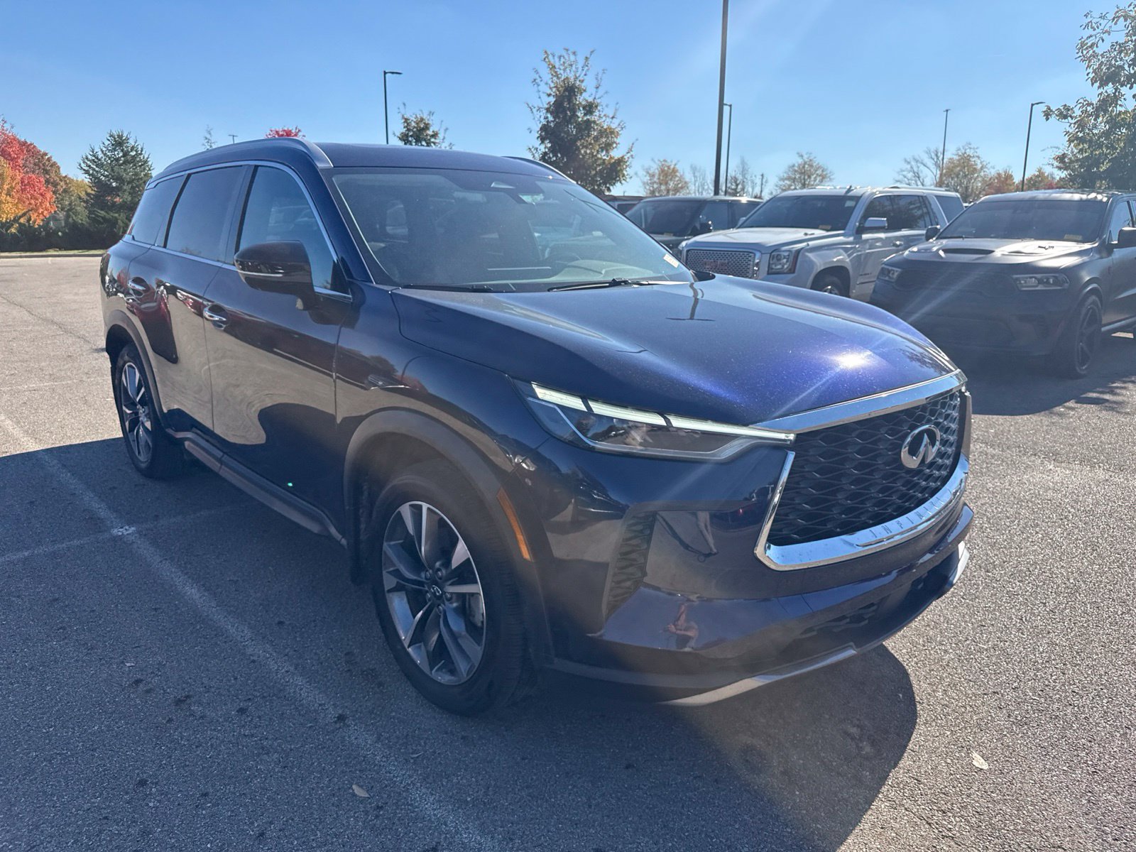 Used 2022 INFINITI QX60 Luxe w/ Cargo Package AWD/4WD image 3