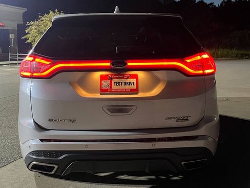 Used 2018 Ford Edge Sport w/ Equipment Group 401A AWD/4WD image 4