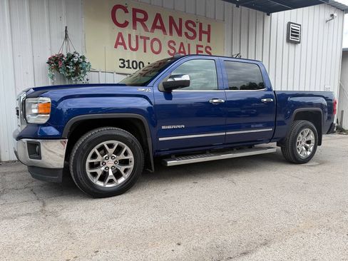 Used 2014 GMC Sierra 1500 SLT w/ SLT Crew Cab Value Package AWD/4WD image 8