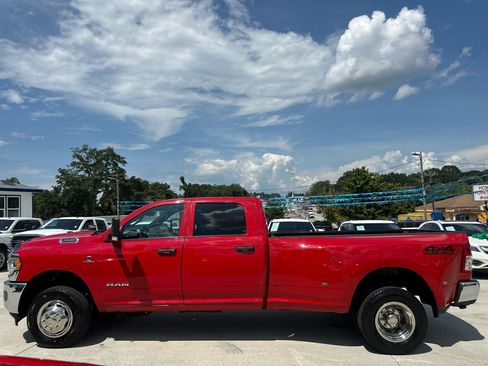 Used 2022 RAM 3500 Tradesman AWD/4WD image 4