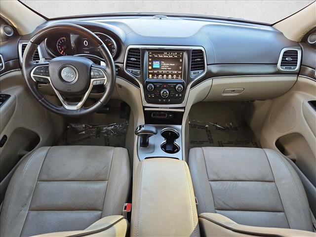 Used 2015 Jeep Grand Cherokee Overland w/ Trailer Tow Group IV RWD image 23
