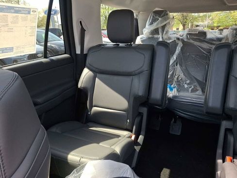 New 2026 Ford Expedition Max Active image 17