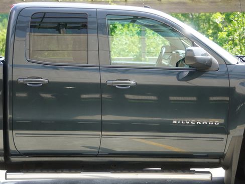 Used 2017 Chevrolet Silverado 1500 LT w/ All Star Edition AWD/4WD image 21