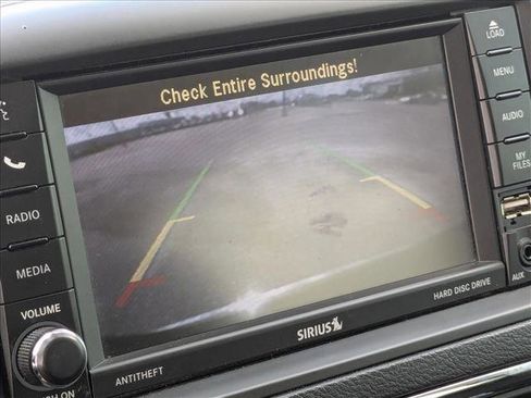 Used 2019 Dodge Grand Caravan SE w/ UConnect Hands-Free Group image 12