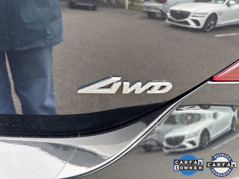 Used 2023 Genesis G70 2.0T w/ Sport Prestige Package image 11