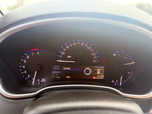 Used 2014 Cadillac SRX Luxury FWD image 21