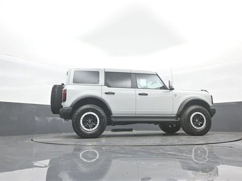 New 2026 Ford Bronco Outer Banks image 39