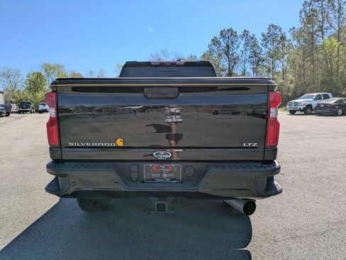 Used 2022 Chevrolet Silverado 2500 LTZ w/ Carhartt Edition AWD/4WD image 5